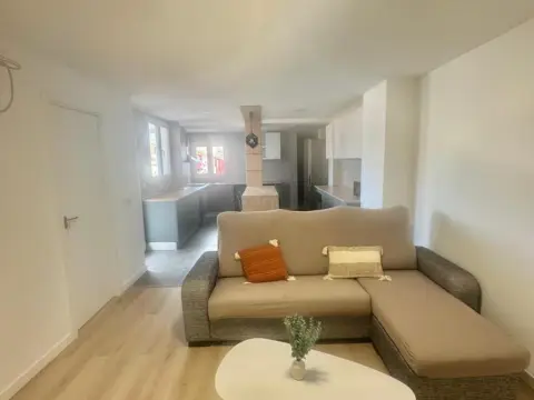 Habitación en Carrer de Salt, 28