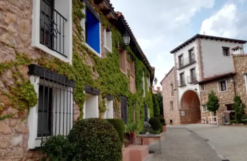 Casa adosada en CV-208,  1