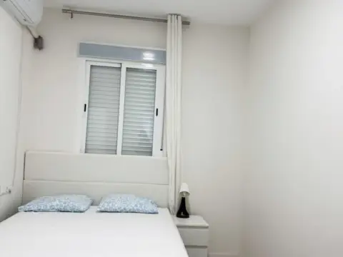 Habitación en calle de Quintiliano, 6