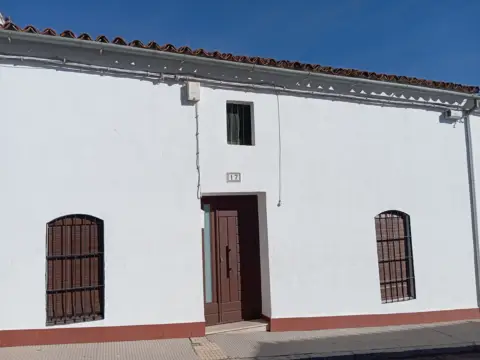 Casa adosada en calle de Córdoba, 17