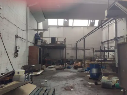 Nave industrial en Carrer de Xavier Nogués, 12