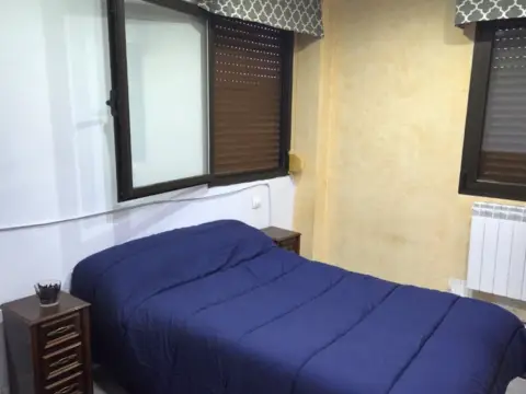 Habitación en Barrio de Cotarro, 6
