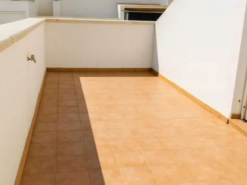 Piso en calle San Ismael, 1