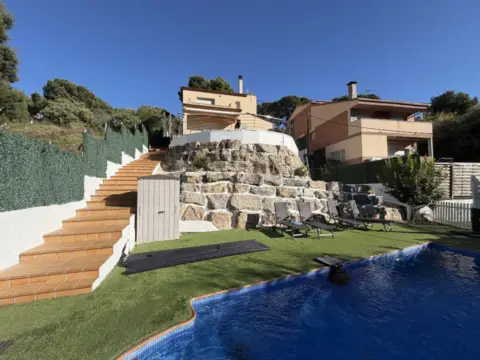 Casa unifamiliar en Carrer d'Amadeu Vives, 45