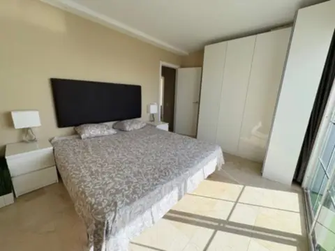 Ático en calle de Alemania, 1