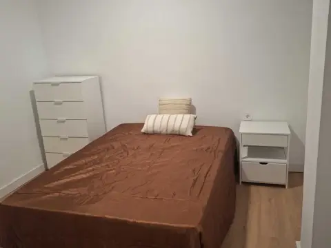 Habitación en Avenida del 28 de Febrero, 68