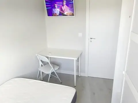 Habitación en Carretera Cambre Al Temple,  122