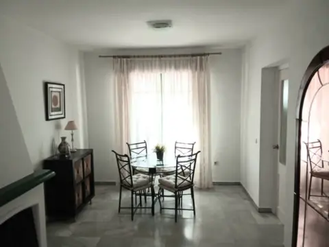 Casa unifamiliar en calle Roma, 10