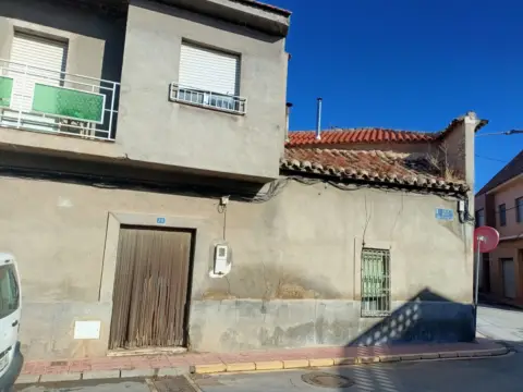 Casa adosada en calle del Músico Juan Félix Coello, 28