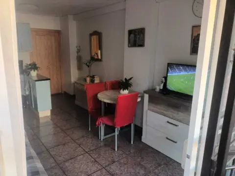 Apartamento en Avenida Santiago Puig, 7