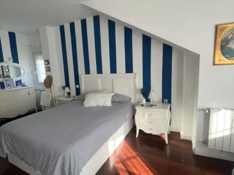 Chalet unifamiliar en Barrio de Liáño-Hoya, 204