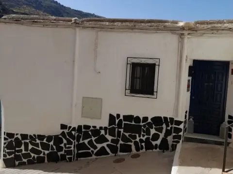 Casa rústica en Plaza de la Iglesia, 15