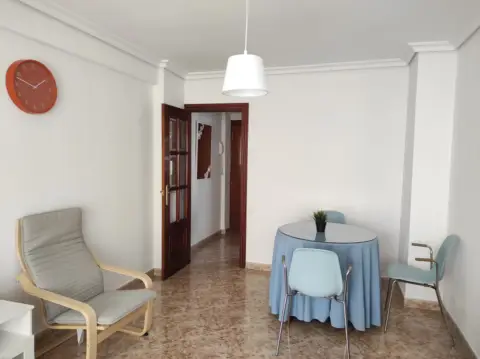 Piso en calle Gaspar de Alvear, 5