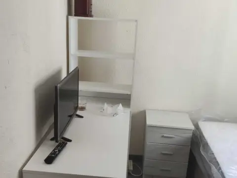 Habitación en Carrer de Salvador Giner, 7