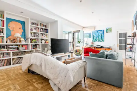 Piso en calle de Ángel de Diego Roldán, 48