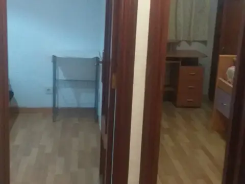 Habitación en calle del Padre Tomás Montañana, 8