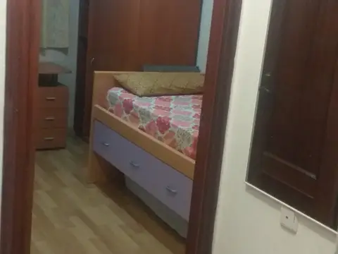 Habitación en calle del Padre Tomás Montañana, 8