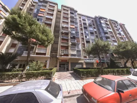 Piso en calle de Santa Orosia, 4