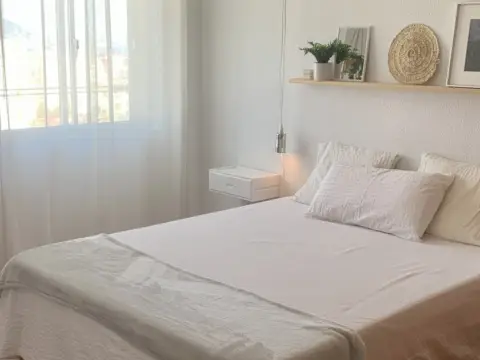 Piso en Avenida Guardia Civil,  1