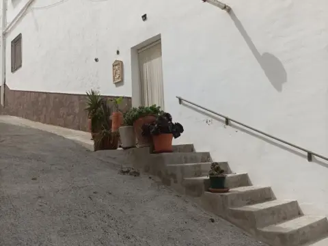 Casa pareada en calle del Barrio Belén, 2
