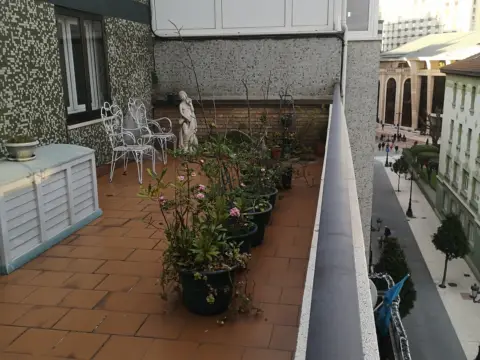 Piso en calle de Fermín Canella, 1