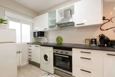 Apartamento en calle de José María González Río, 4