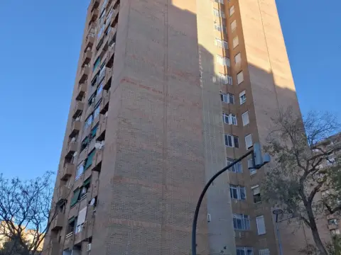 Piso en calle de Ángel Villena, 7