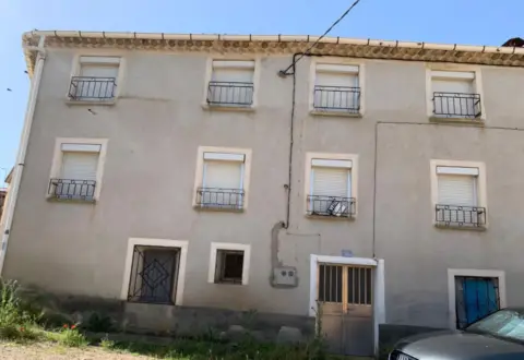 Casa adosada en calle de la Alameda, 36