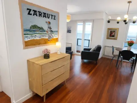 Piso en calle Bizconde,  3