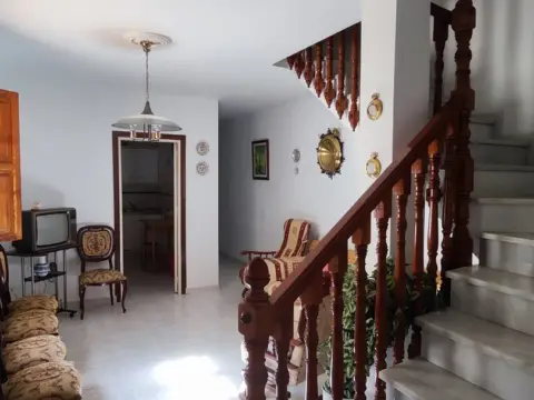 Casa adosada en calle de San Sebastián, 13