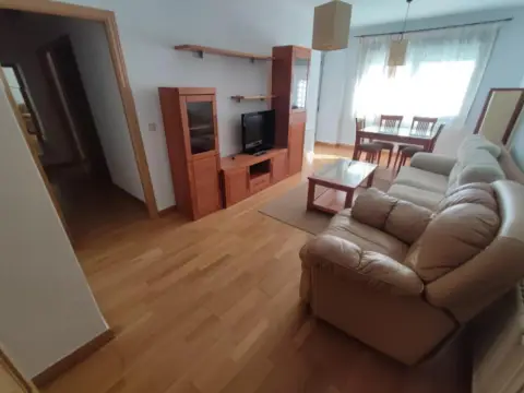 Piso en calle de Agustina de Aragón, 1