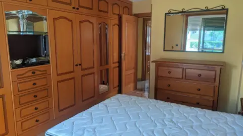 Habitación en calle de Alfonso Chiscano Díaz, 18