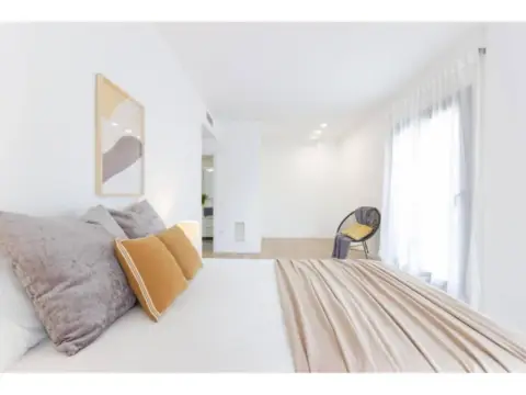 Piso en Avinguda de la Cerdanya, 3