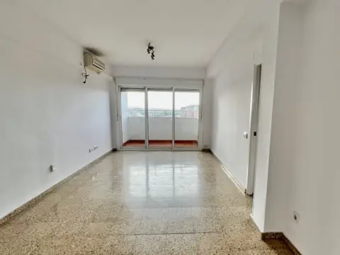 Piso en Avenida de Jerez, 29