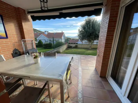Casa adosada en Urbanización La Magdalena, 1