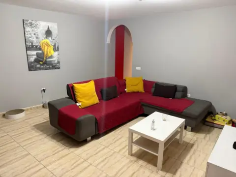 Piso en calle Eduardo Curbelo Fariña, 31