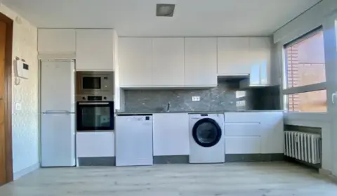 Piso en Avenida del Padre Isla, 66