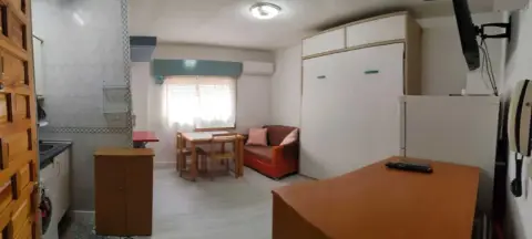 Estudio en calle Almona de San Juan de Dios, 20