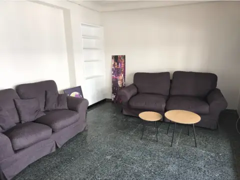 Habitación en calle de la Fuensanta, 8