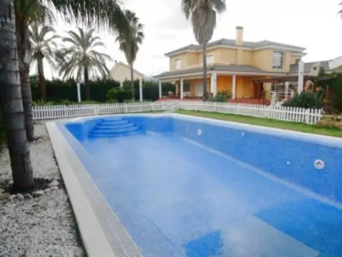 Chalet unifamiliar en Carrer de Francia, 52