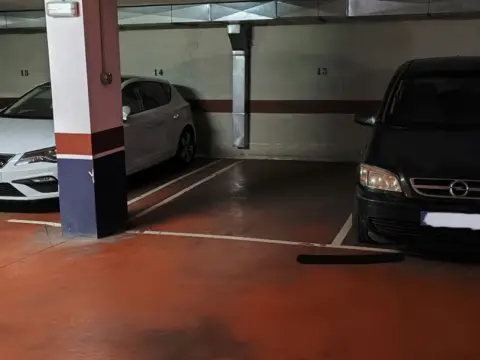 Garaje en Carrer de la República Dominicana, 13