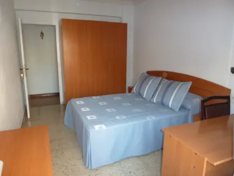 Habitación en Avenida de Villamayor, 30