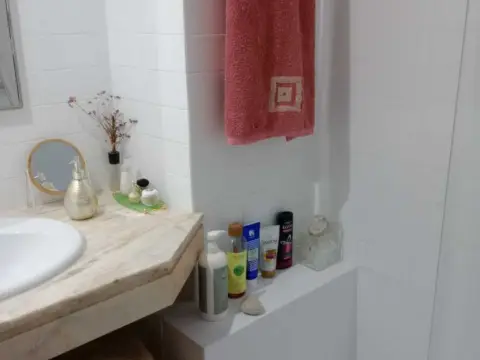 Habitación en Carrer de Septimània, 45