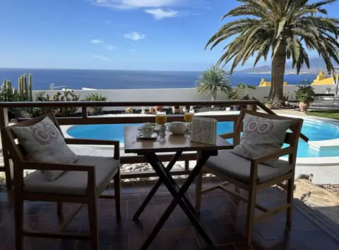 Casa unifamiliar en calle Antequera, 9