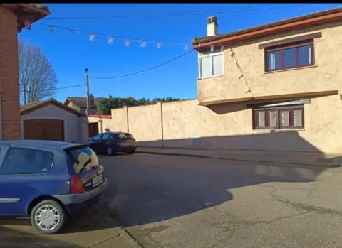 Chalet unifamiliar en Le-5601,  1