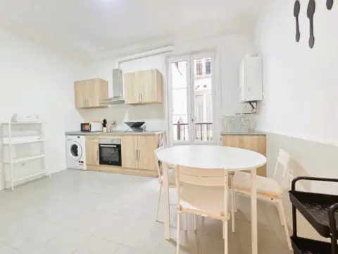 Piso en calle del Escultor José Capuz, 3