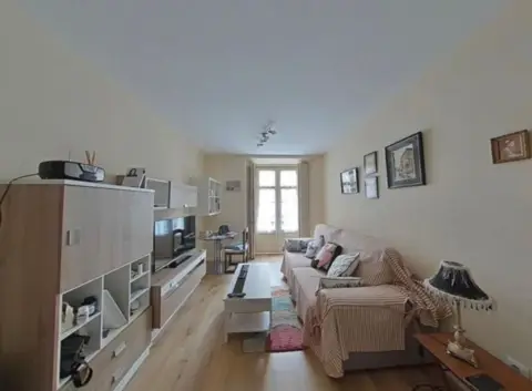 Piso en calle Pureza, 120