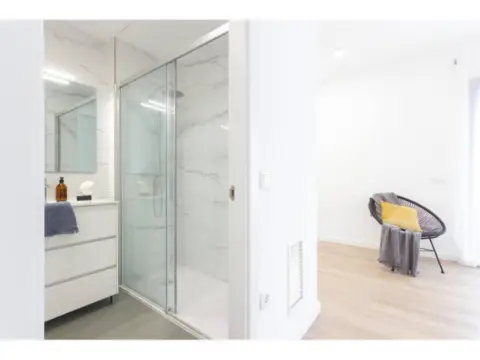 Piso en Paseo de la Concha, 6