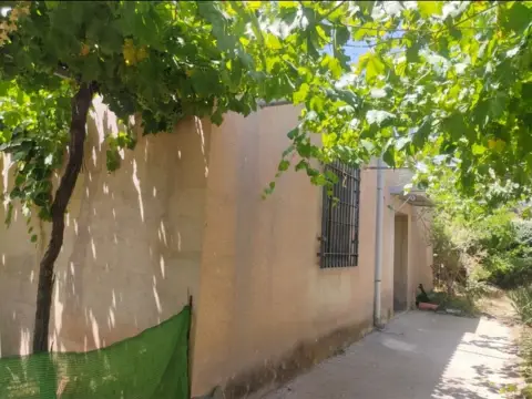 Finca rústica en Carretera Narila, 1