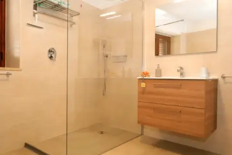 Piso en calle de Andrés Vicente, 17